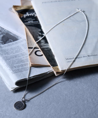 Circle Elizabeth Coin Necklace Silver925 KUN